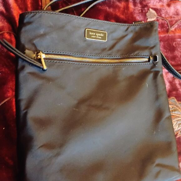 Kate Spade Black Crossbody Bag with Adjustable Strap - Picture 9 of 13